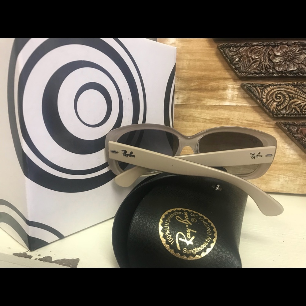 Ray-Ban sunglasses * TAN * Brand New in case.